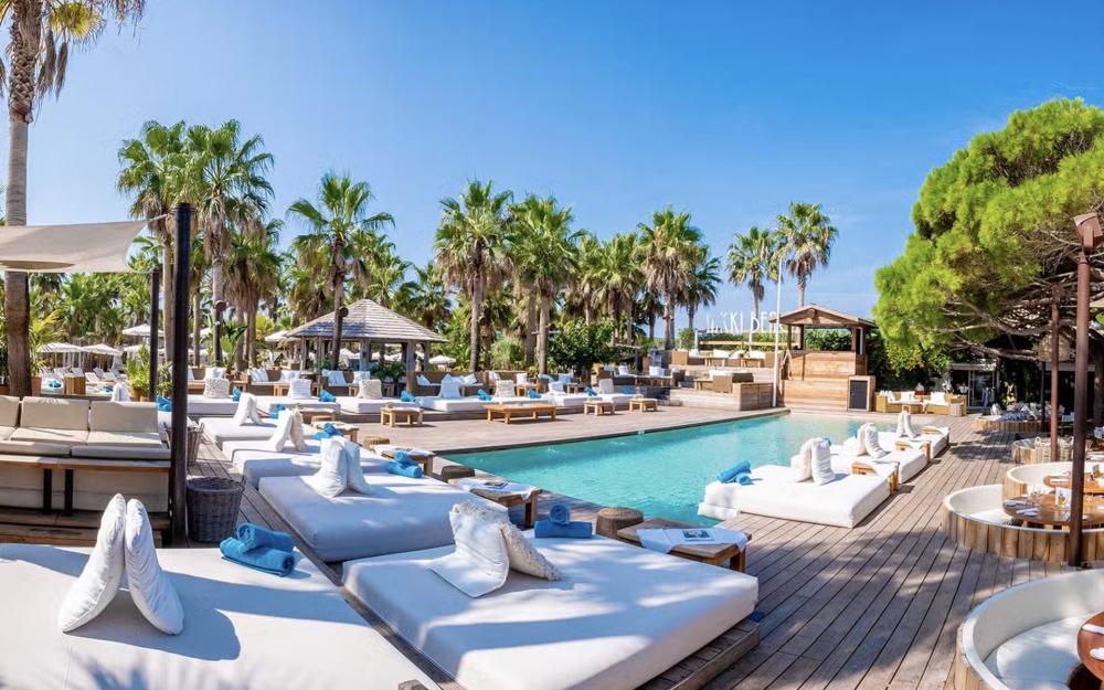 Transfert en bateau ou Yacht vers le Nikki Beach Saint-Tropez