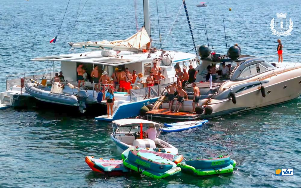 Anniversaire sur un yacht à Saint-Tropez