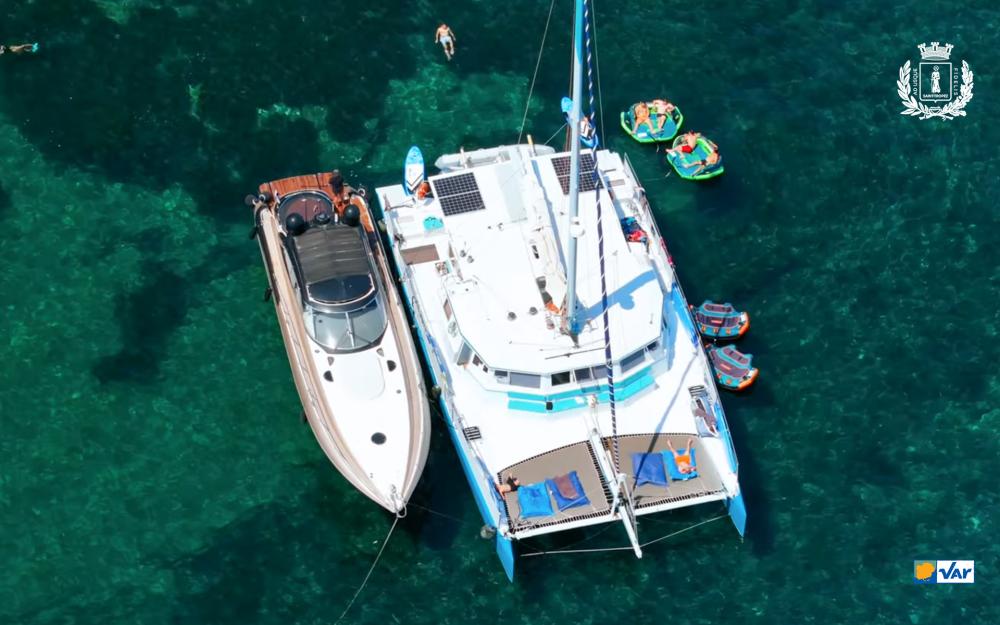 Croisières en mer sur un Catamaran à Saint-Tropez