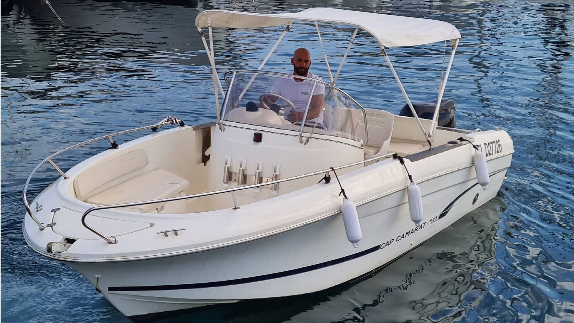 Location bateaux JEANNEAU CAP CAMARAT 6.25