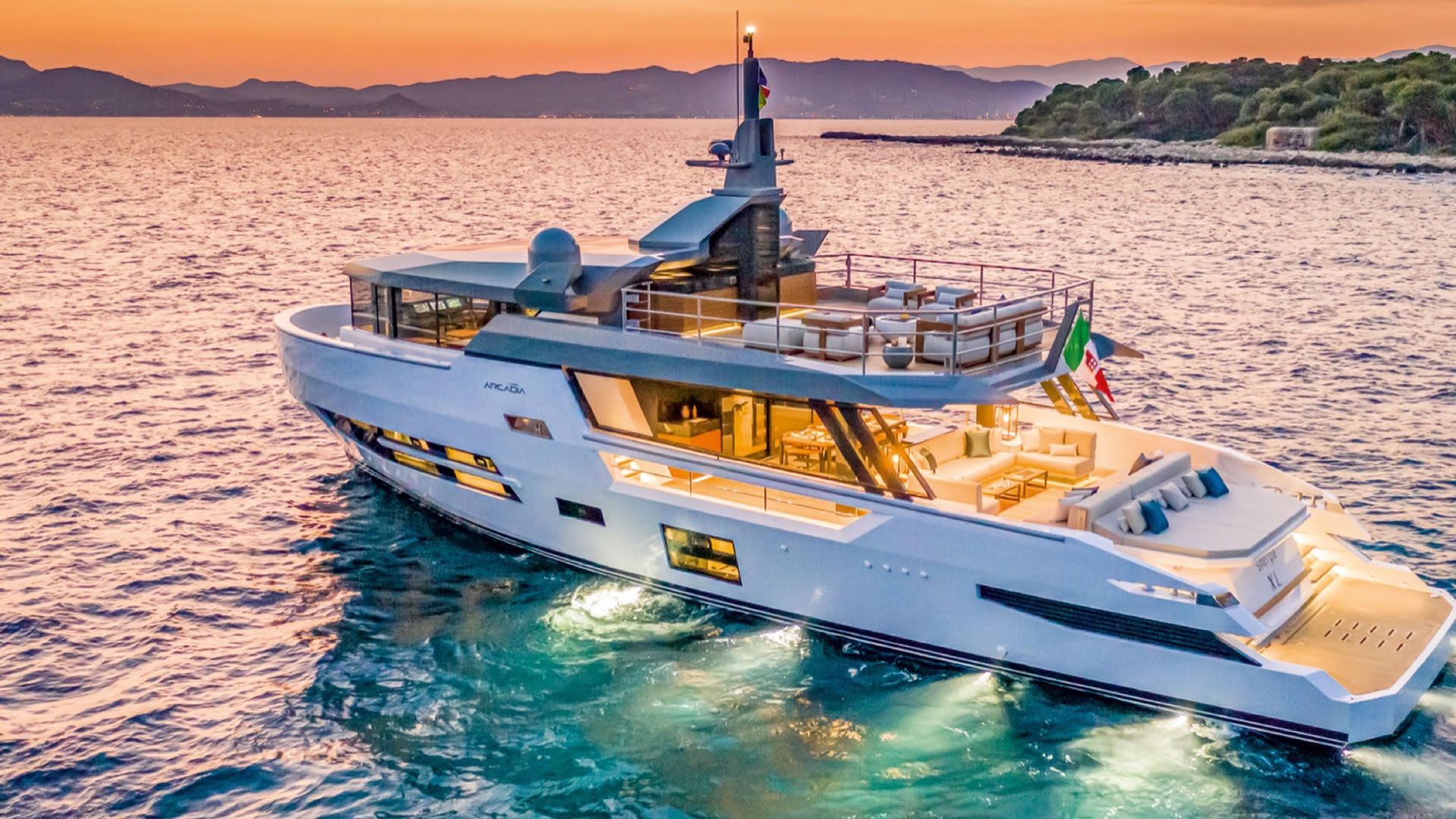 Rental rental ARCADIA 80