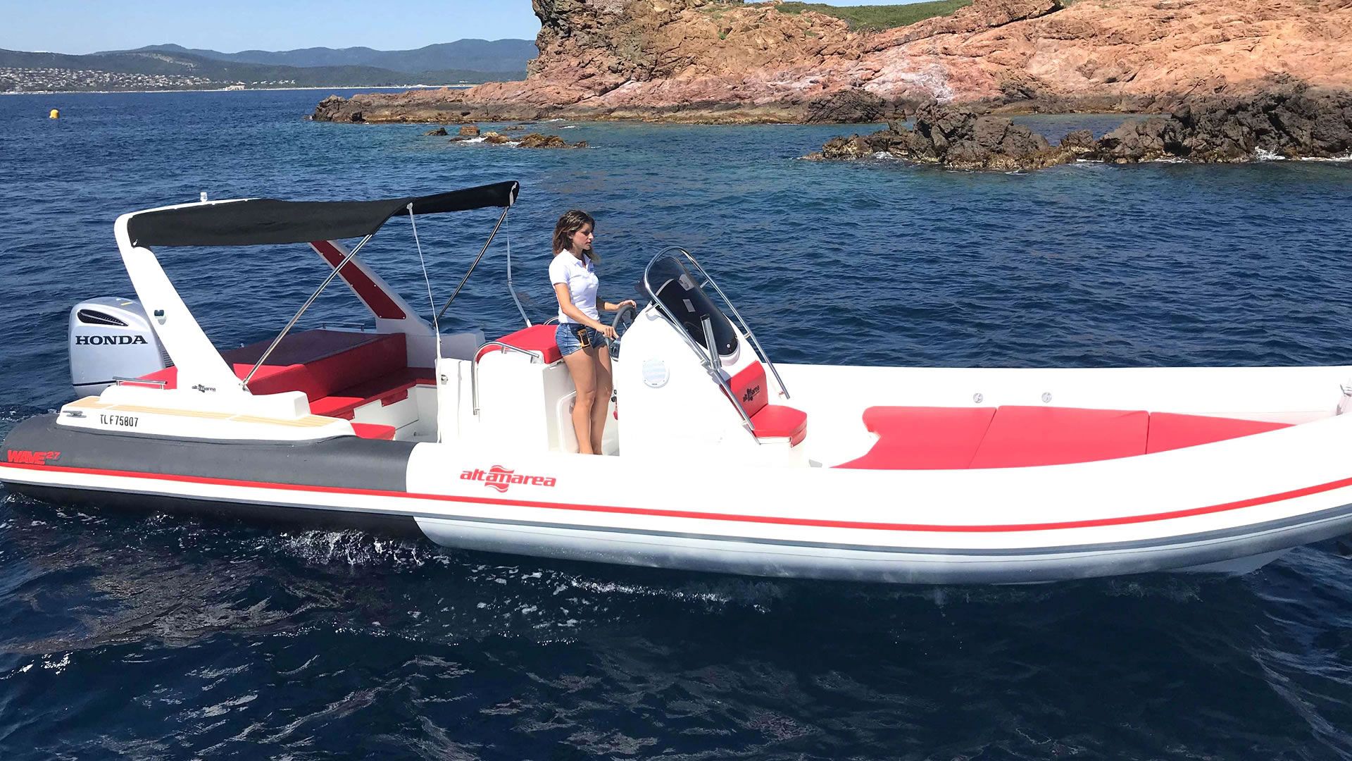Location bateaux Altamarea Wave 27