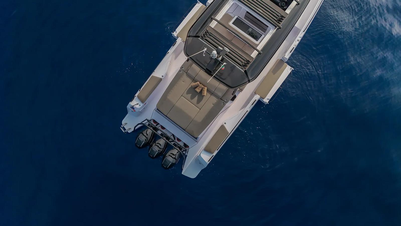 Rental rental AXOPAR 45