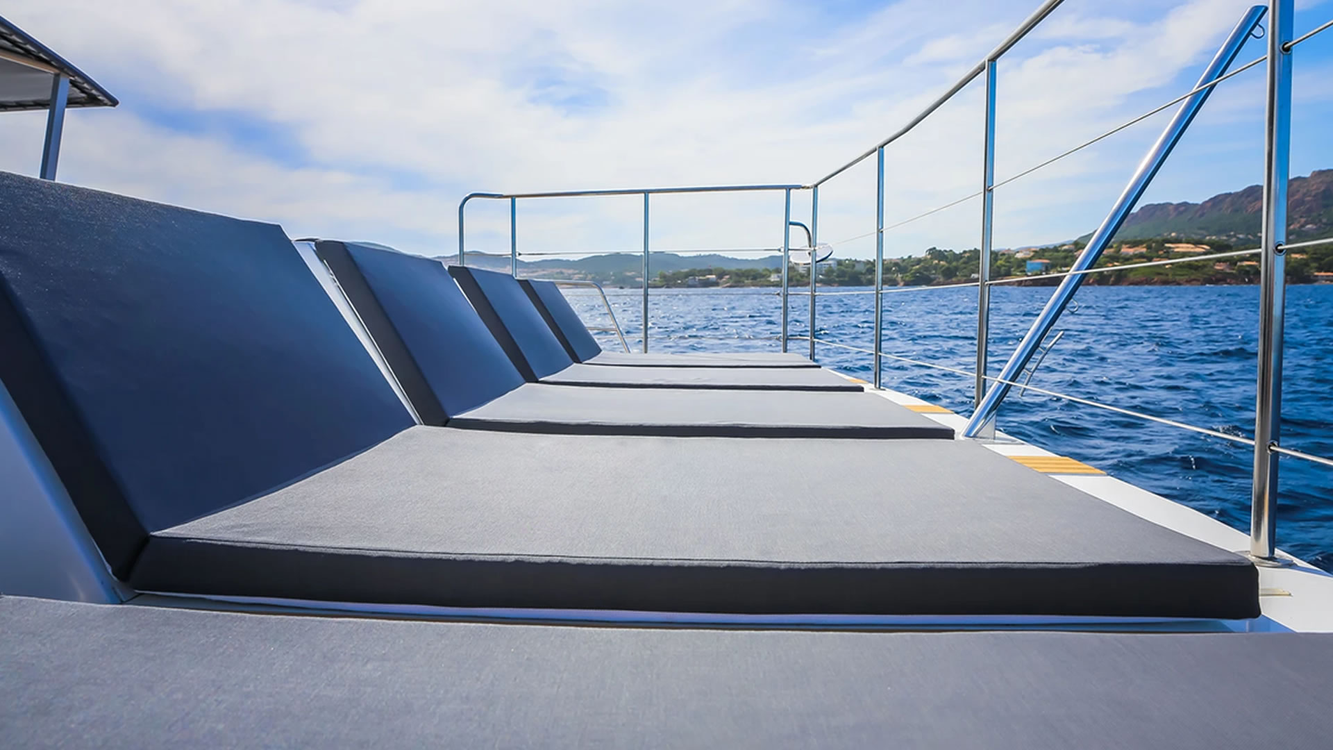 Rental rental CATAMARAN XT 40