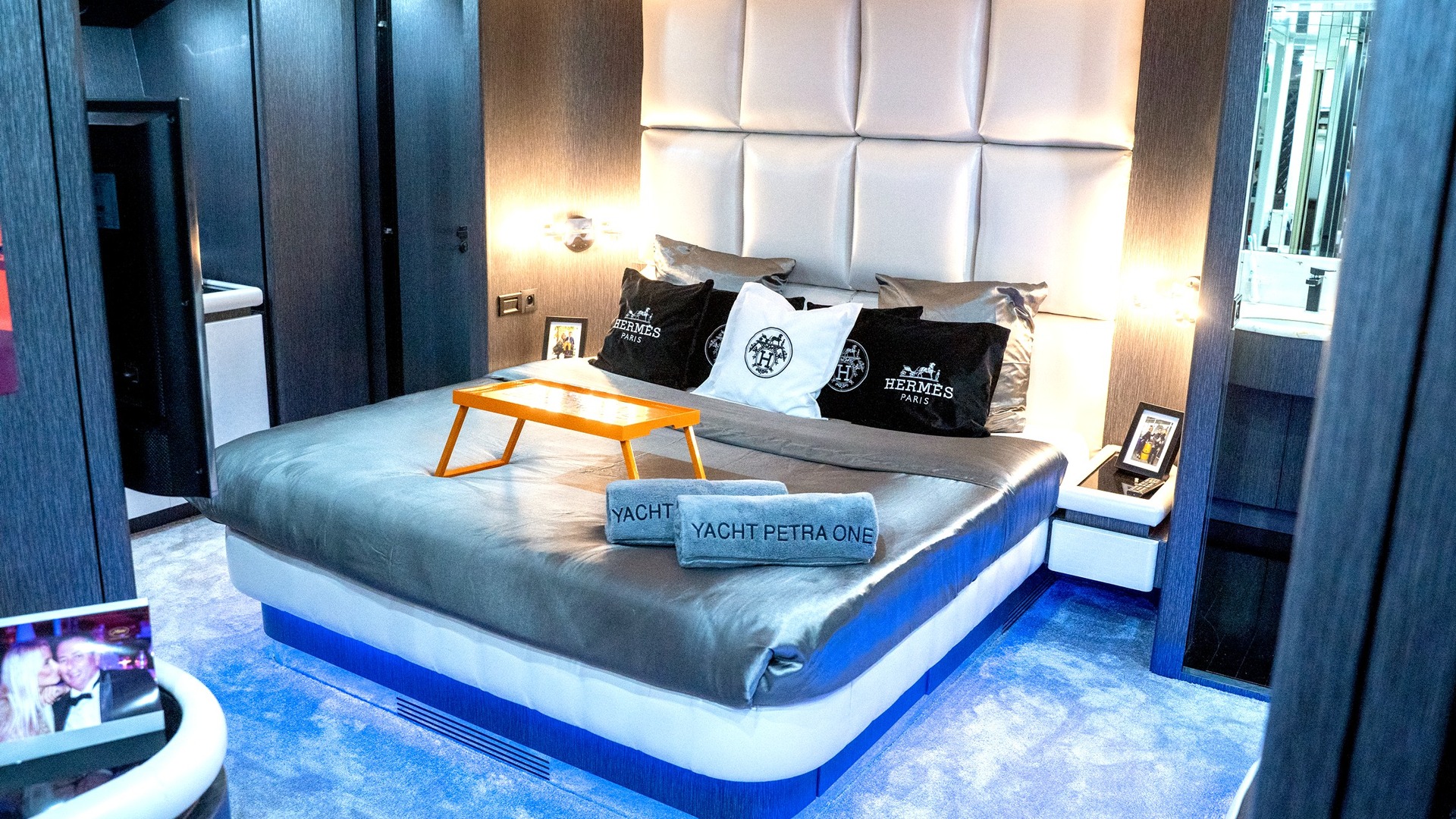 Location yachts SANLORENZO 82 SL
