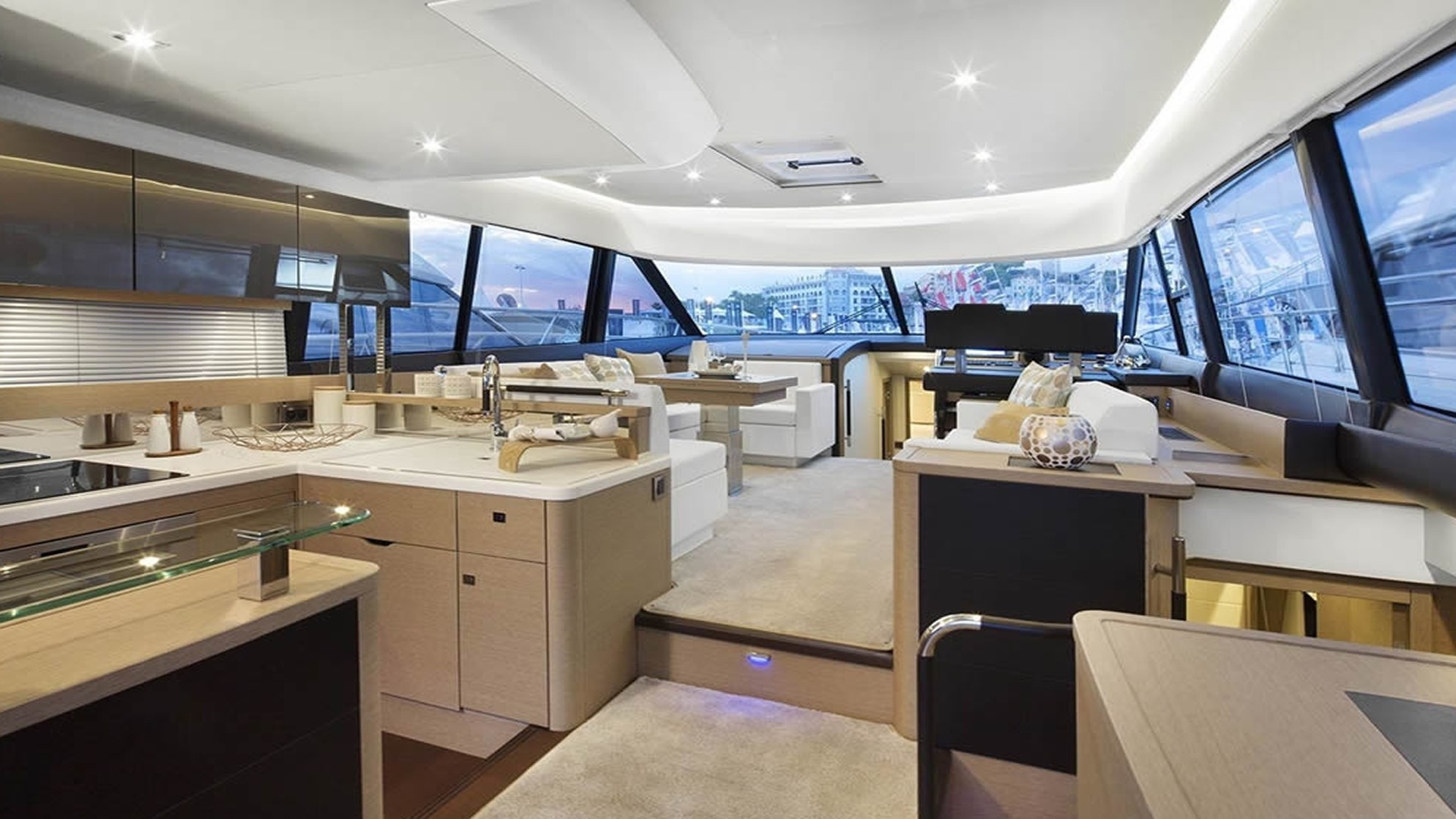Location yachts Jeanneau Prestige Fly 560