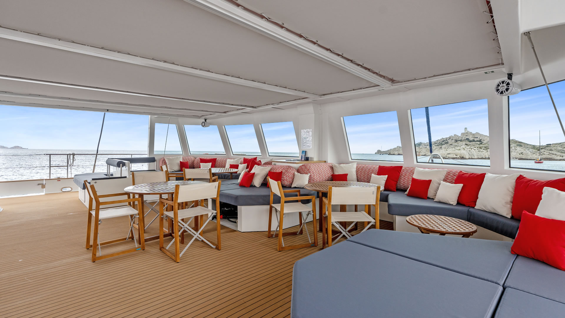 Rental rental CATAMARAN XT 180