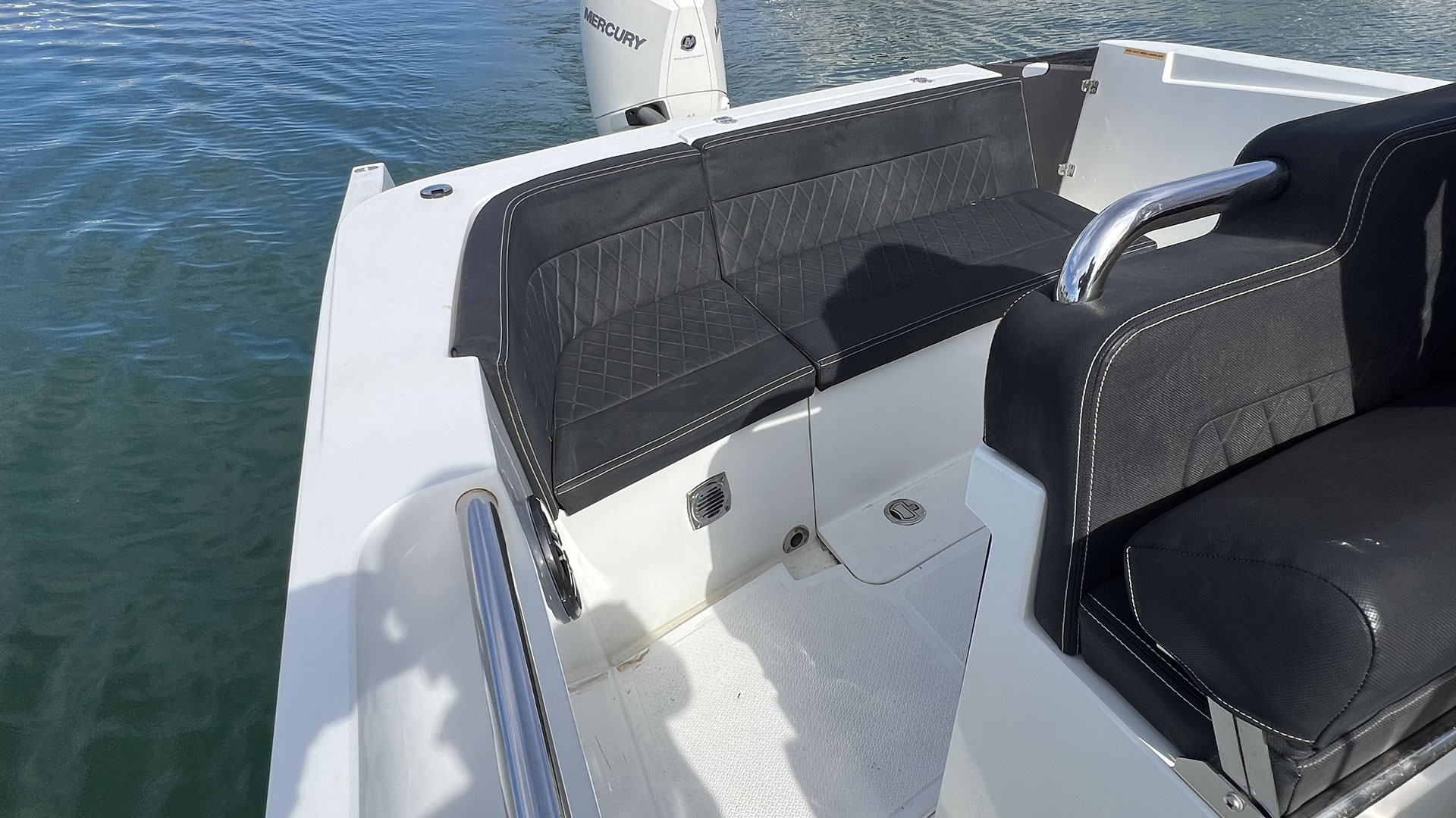 Rental rental  Pacific Craft 47 RX