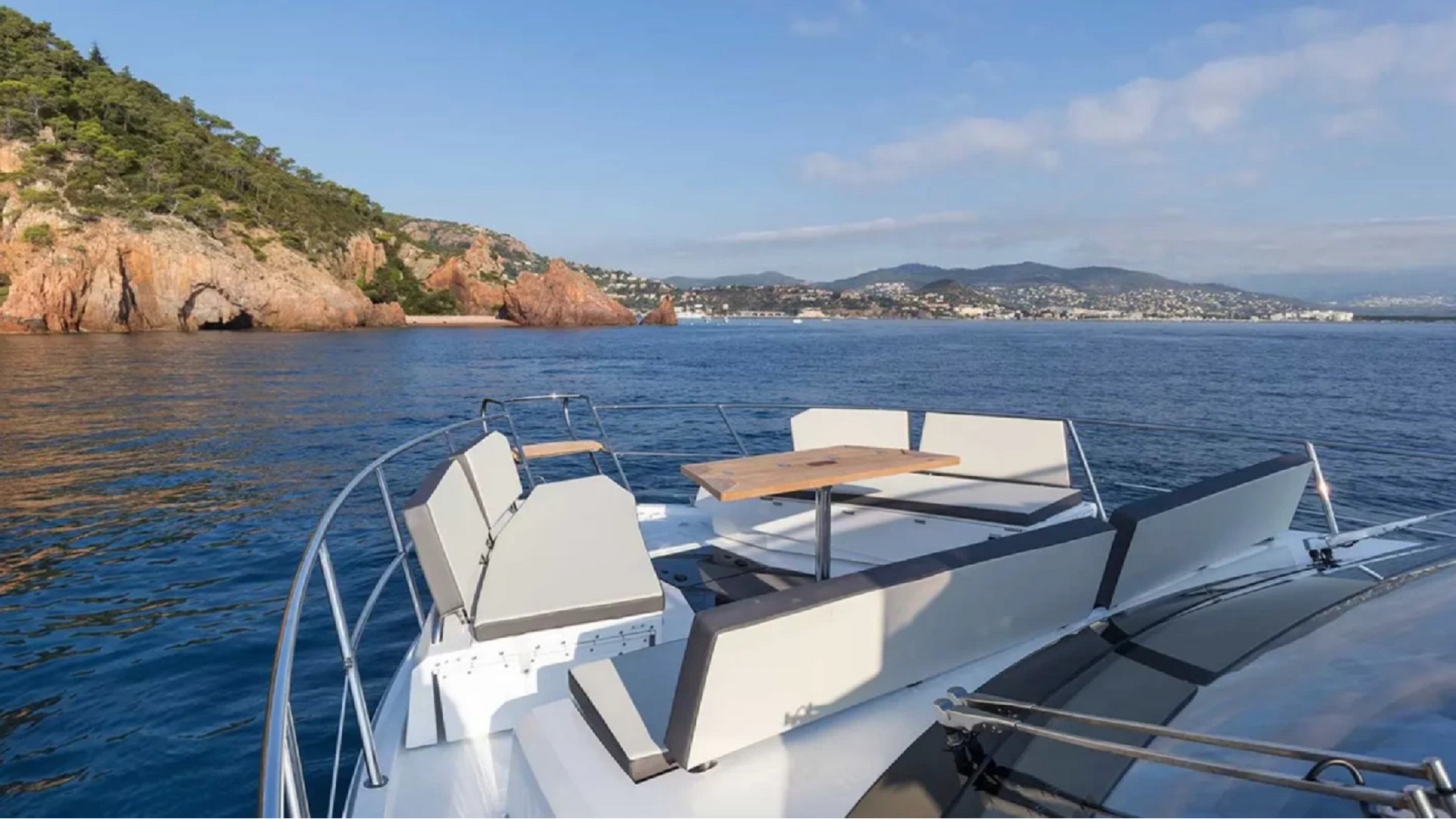 Location location GALEON 500 FLY