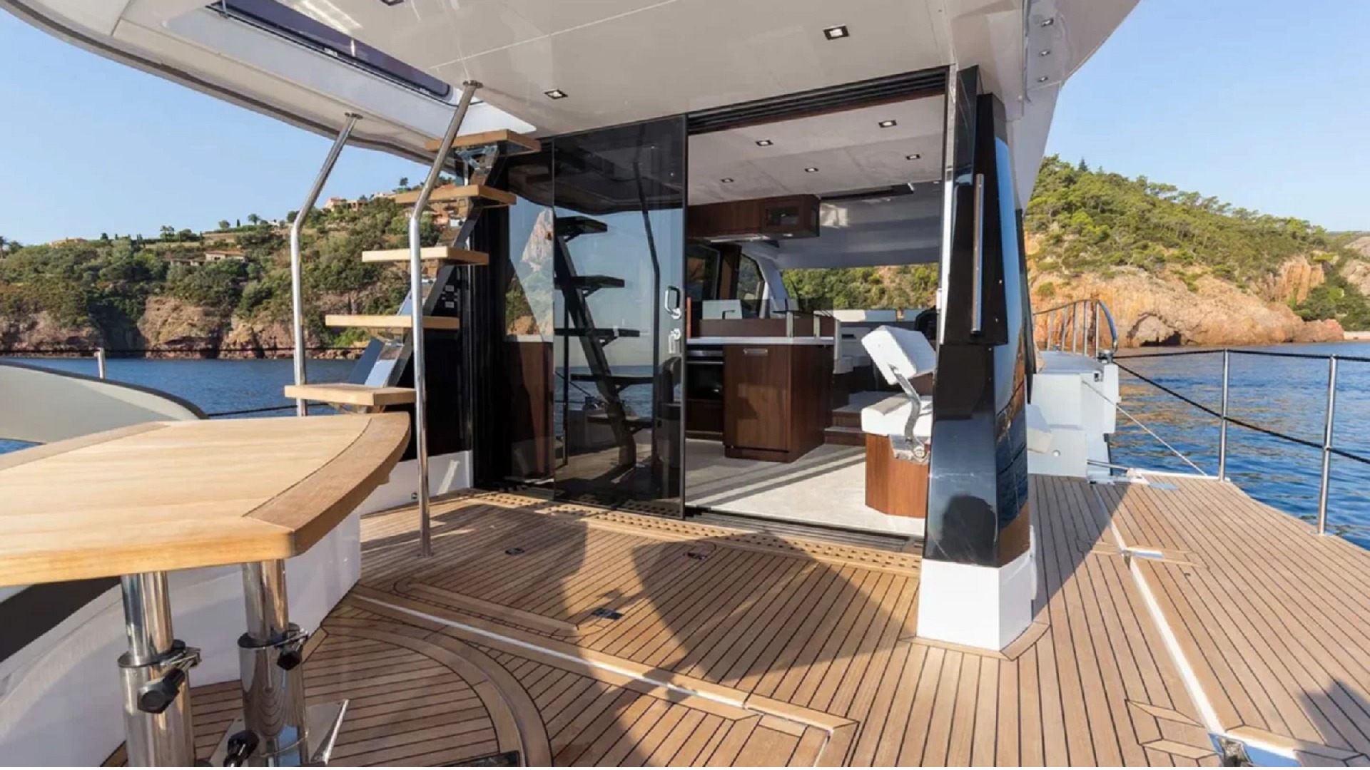 Location location GALEON 500 FLY