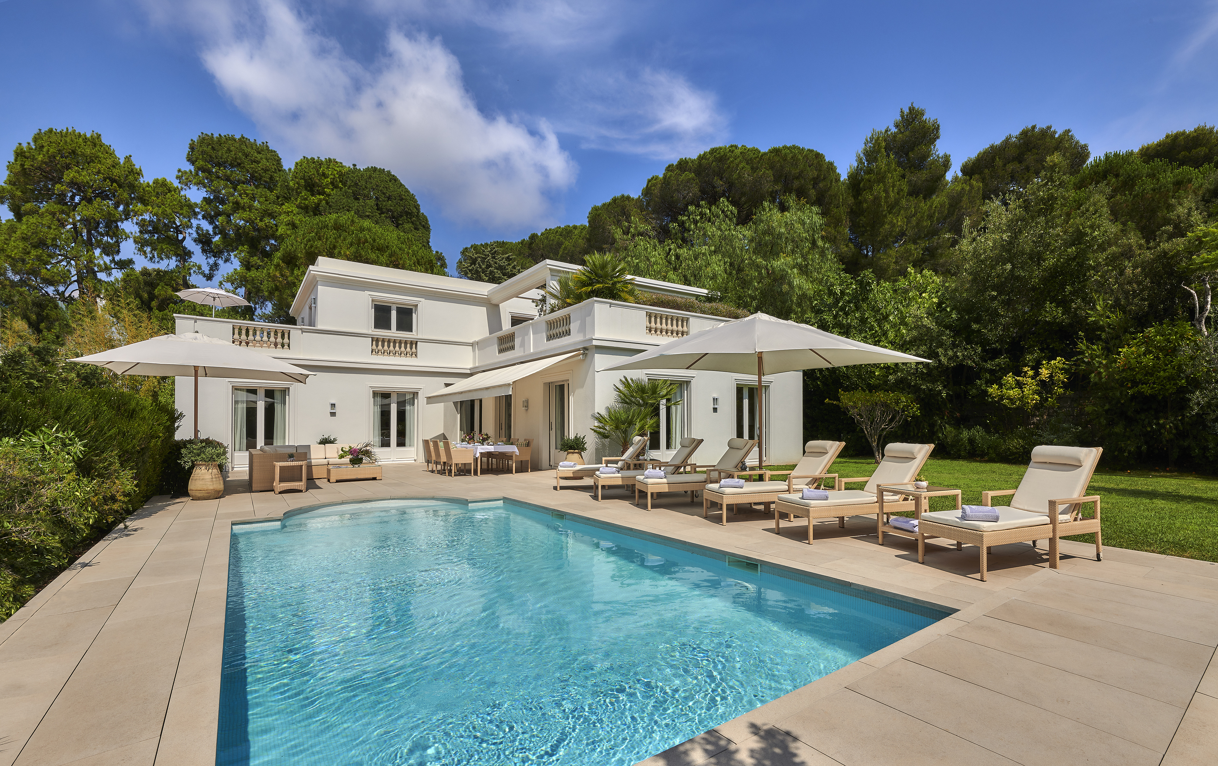 Location transfert Eden Roc Antibes