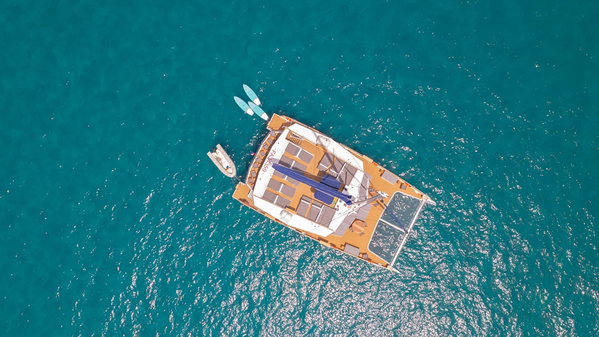 Rental rental CATAMARAN XT 140
