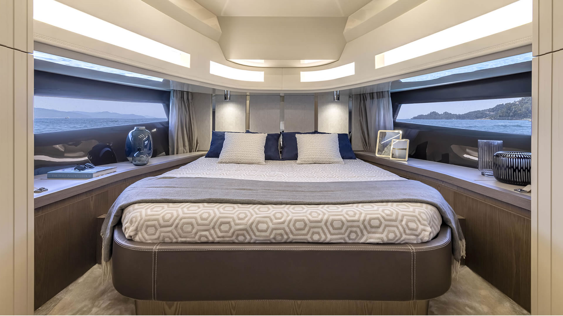 Location location Invictus 460 TT avec stabilisateur