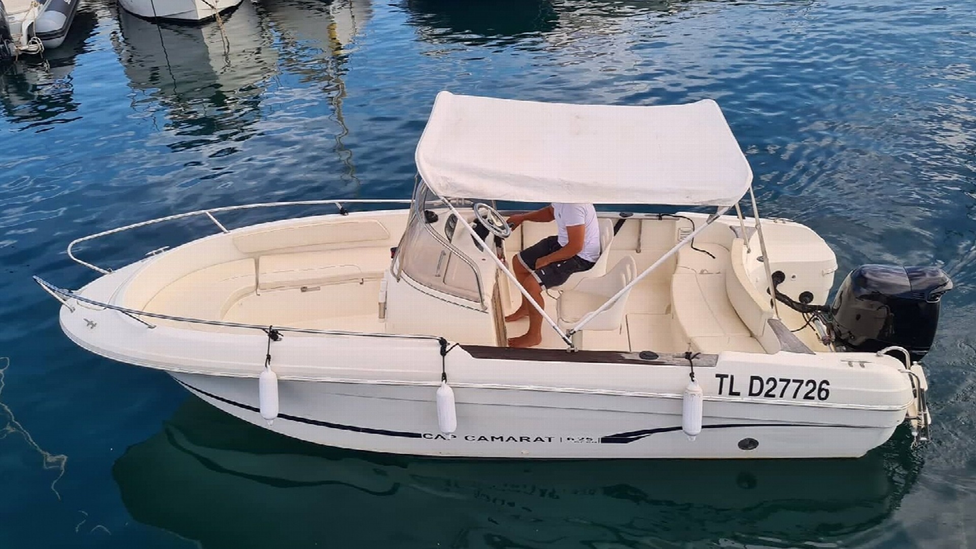 Location bateaux JEANNEAU CAP CAMARAT 6.25