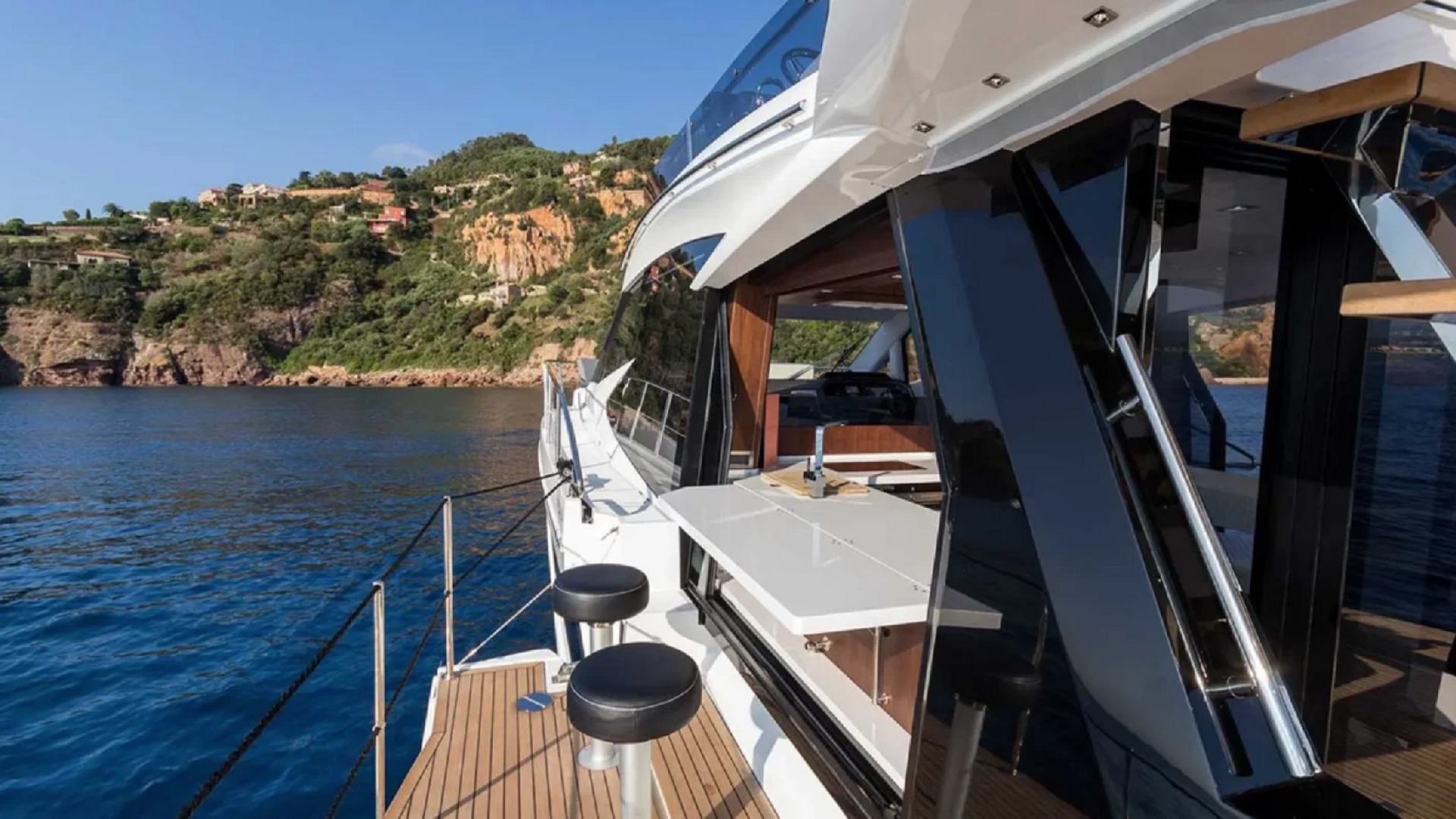 Location location GALEON 500 FLY