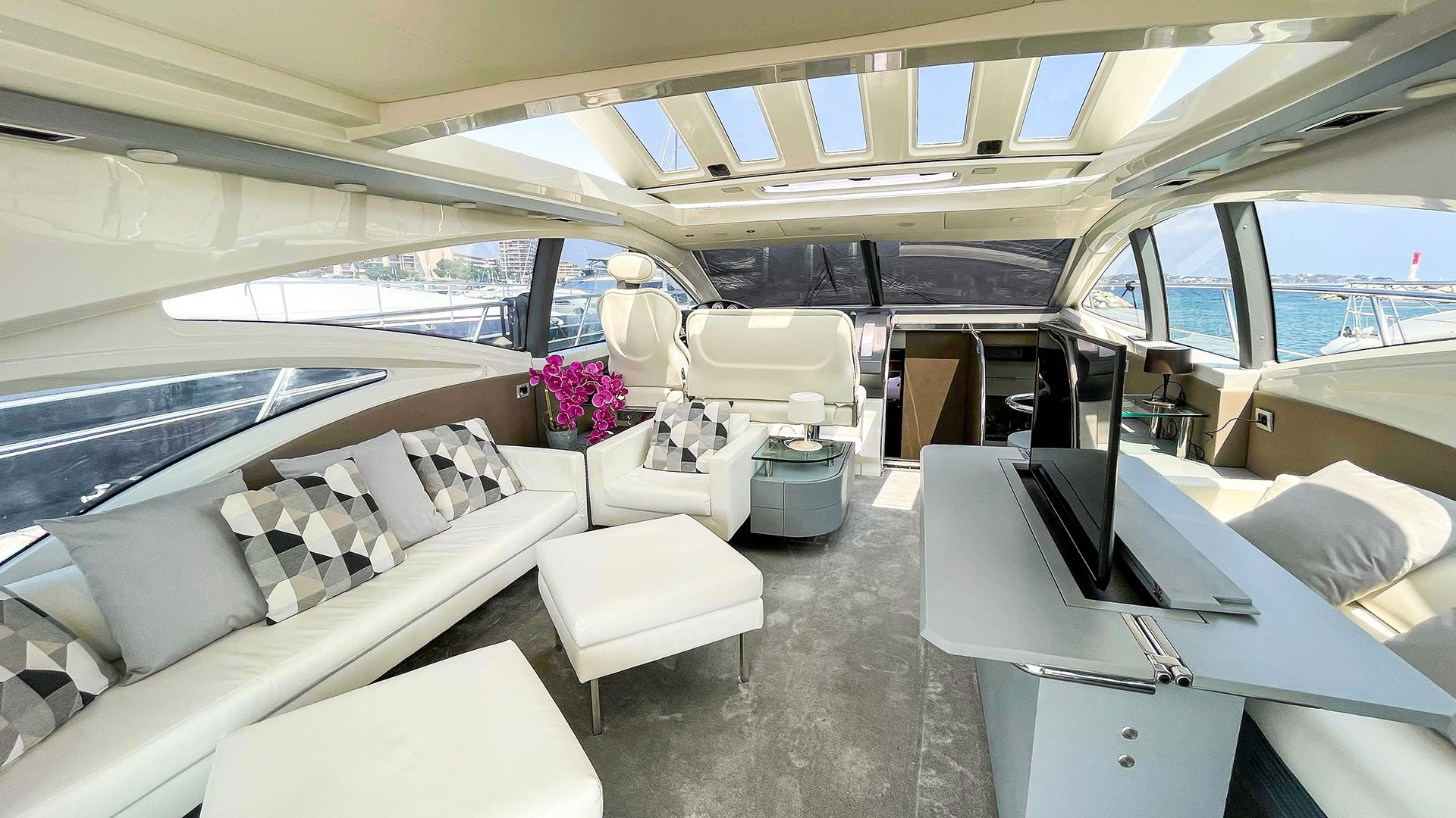 Location yachts AZIMUT 68S