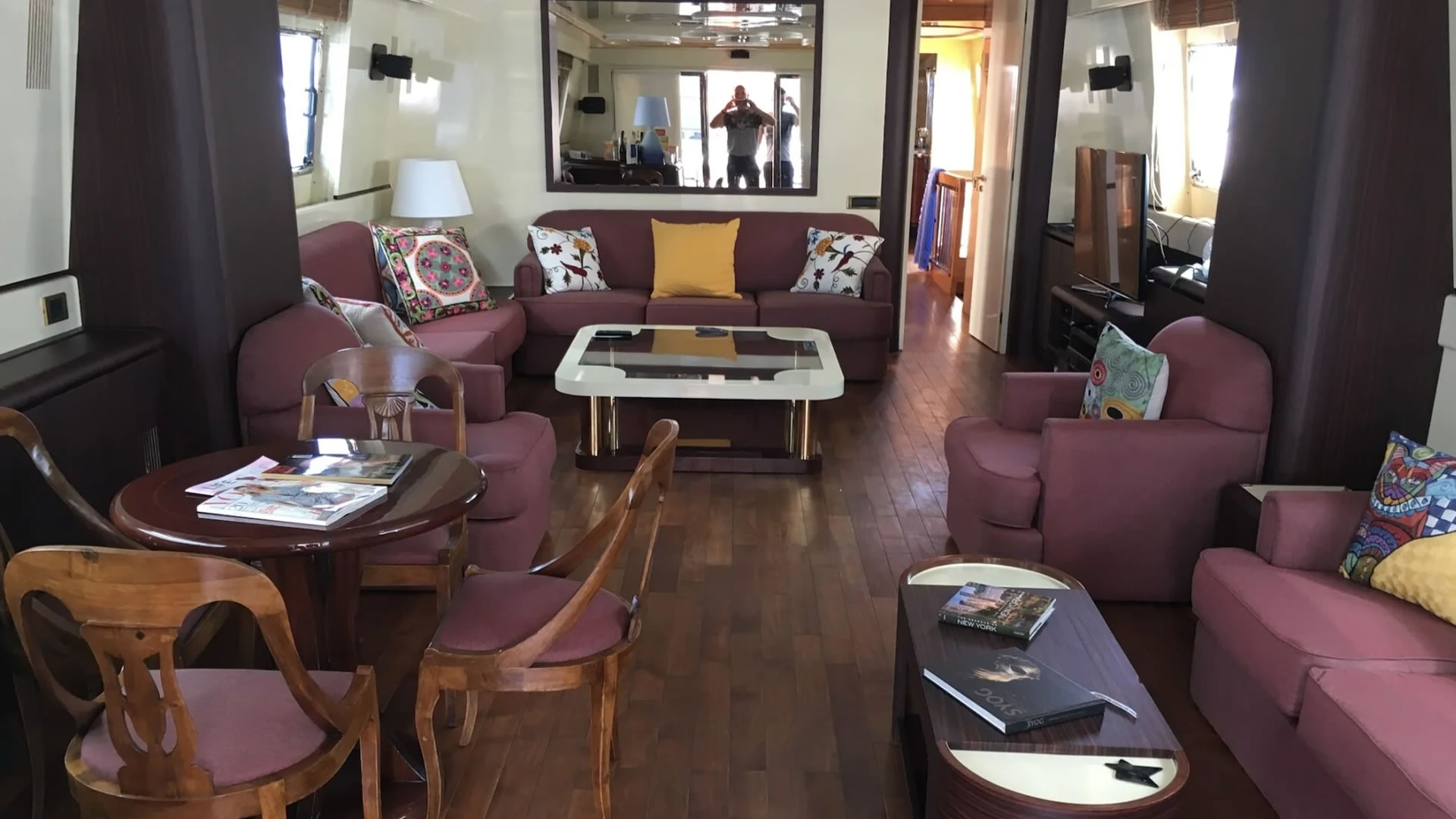 Location yachts Versilcraft 98