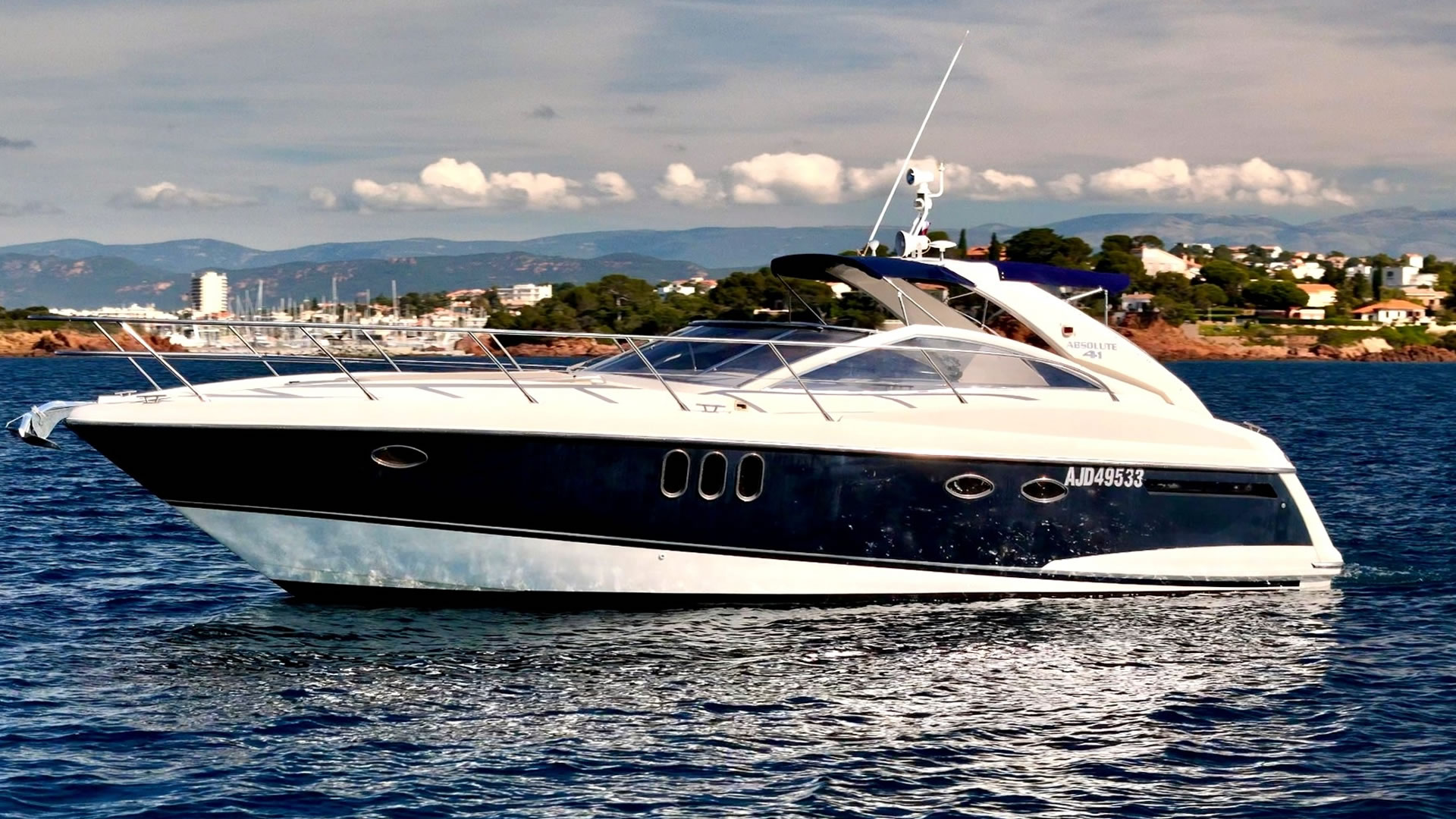 Location yachts ABSOLUTE 41