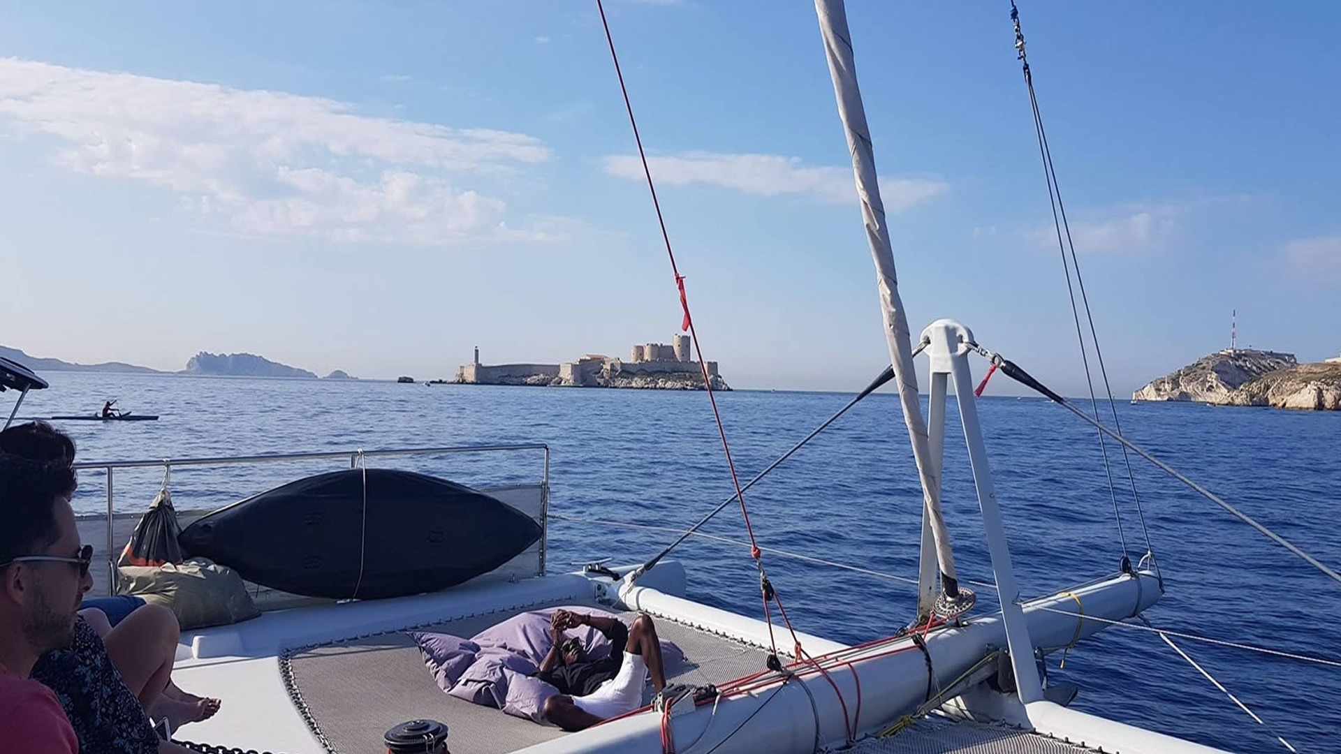 Catamarans rental CATAMARAN XT 28