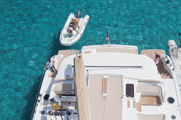 Catamarans rental CATAMARAN MD20
