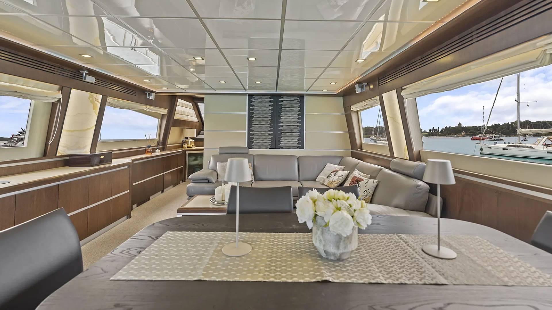 Rental rental LEONARD 74