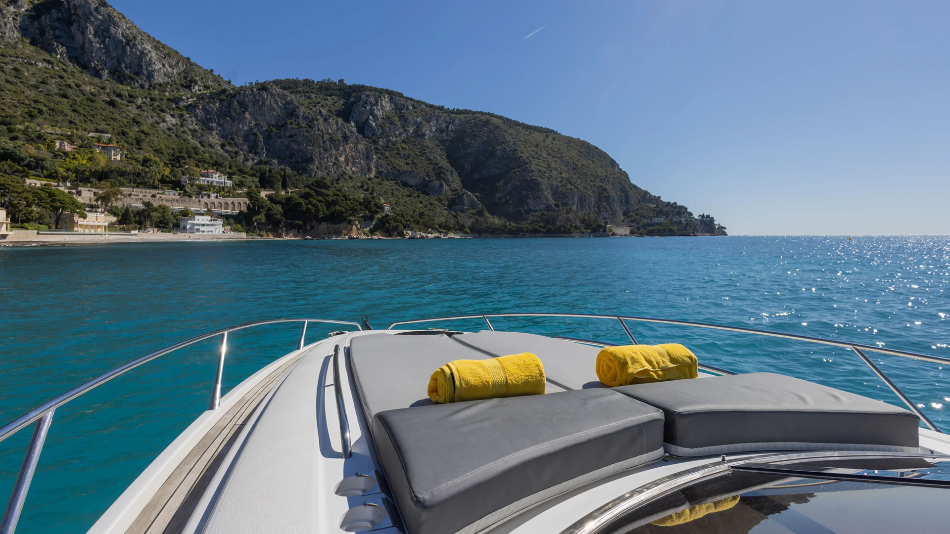 Rental rental SUNSEEKER SUPERHAWK 43