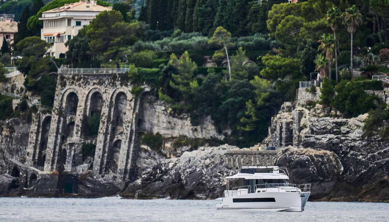 Rental rental Northman Trawler 1300