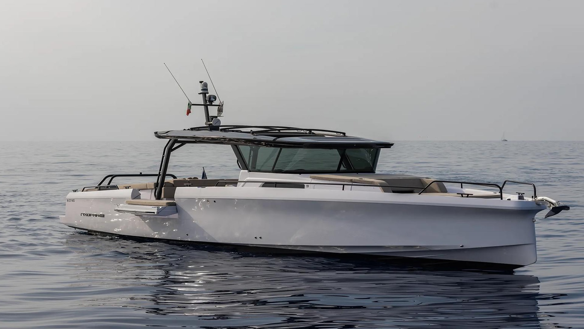 Rental rental AXOPAR 45