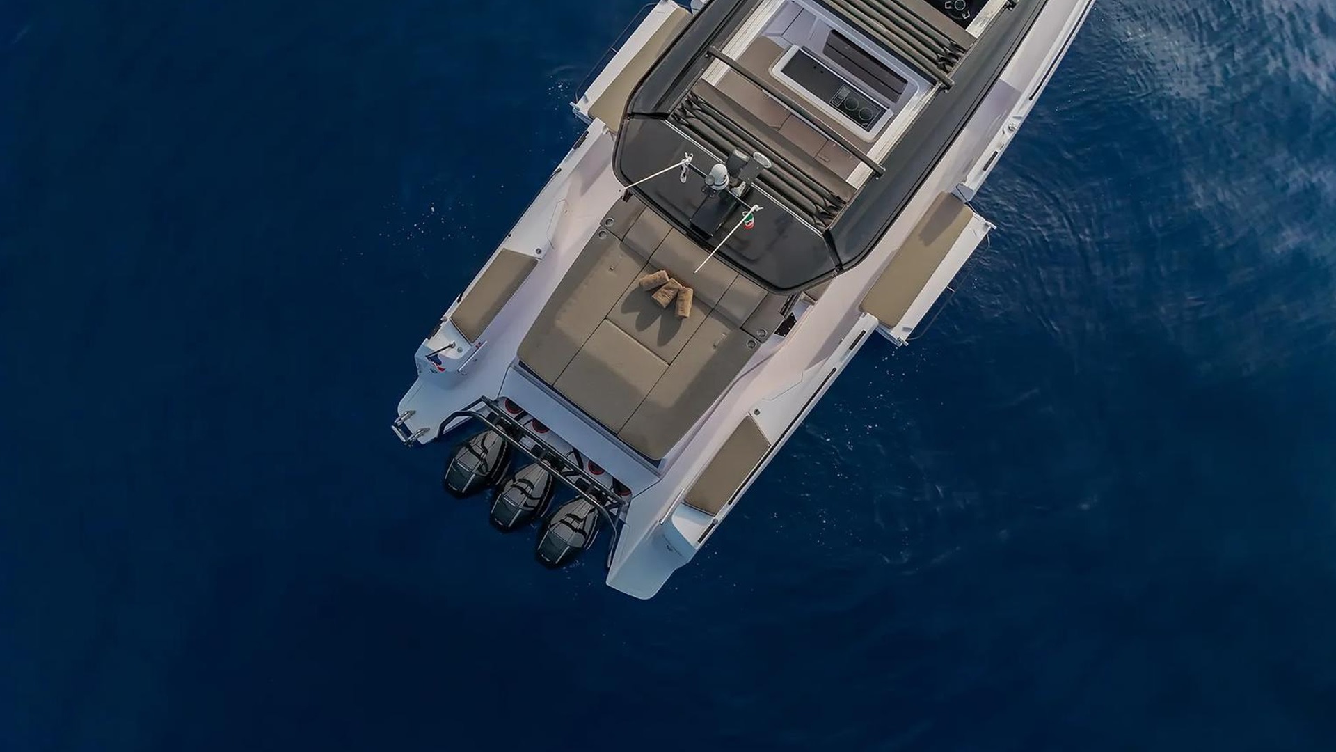 Rental rental AXOPAR 45
