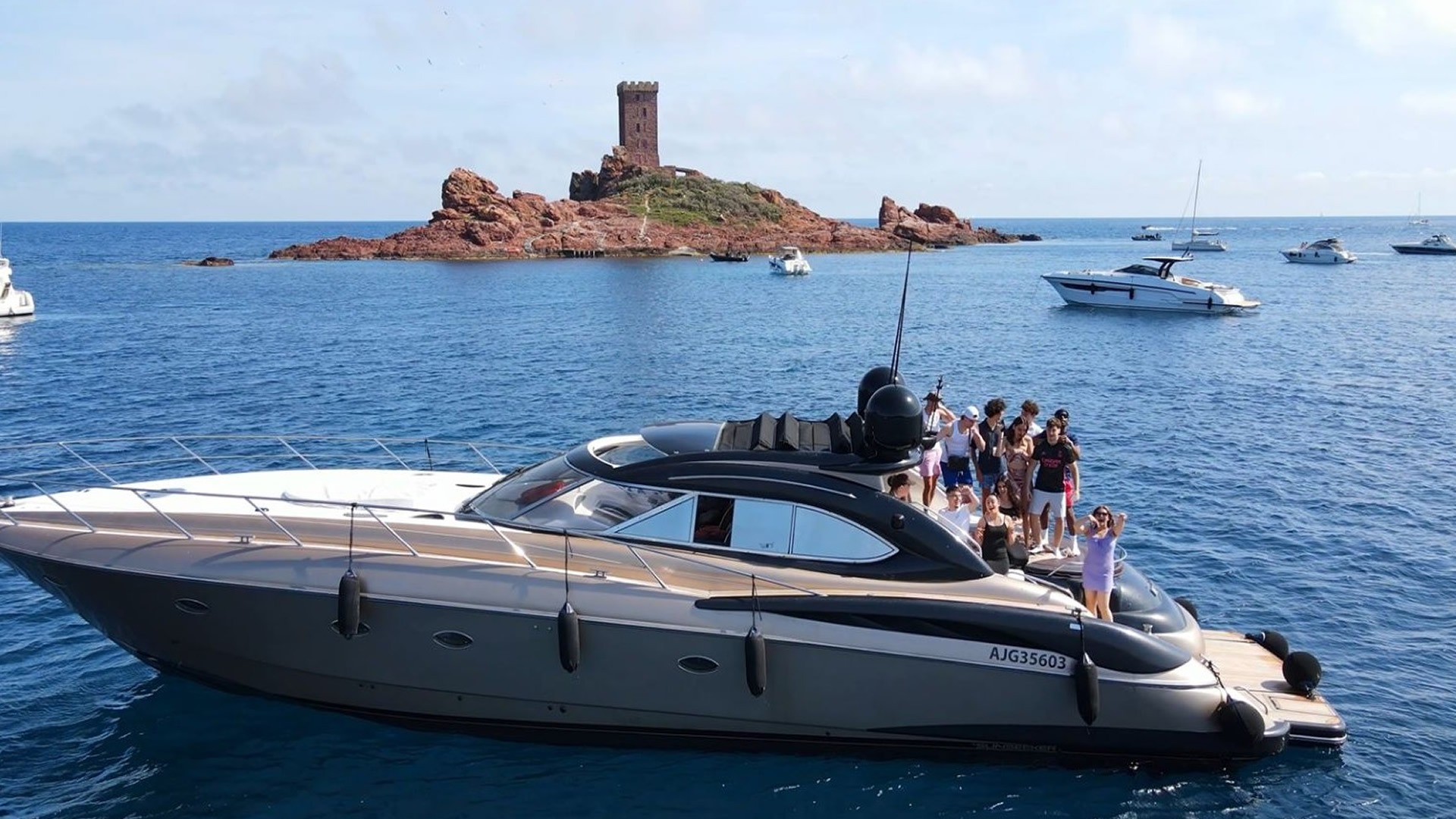Location yachts PREDATOR 60 Refit 2025