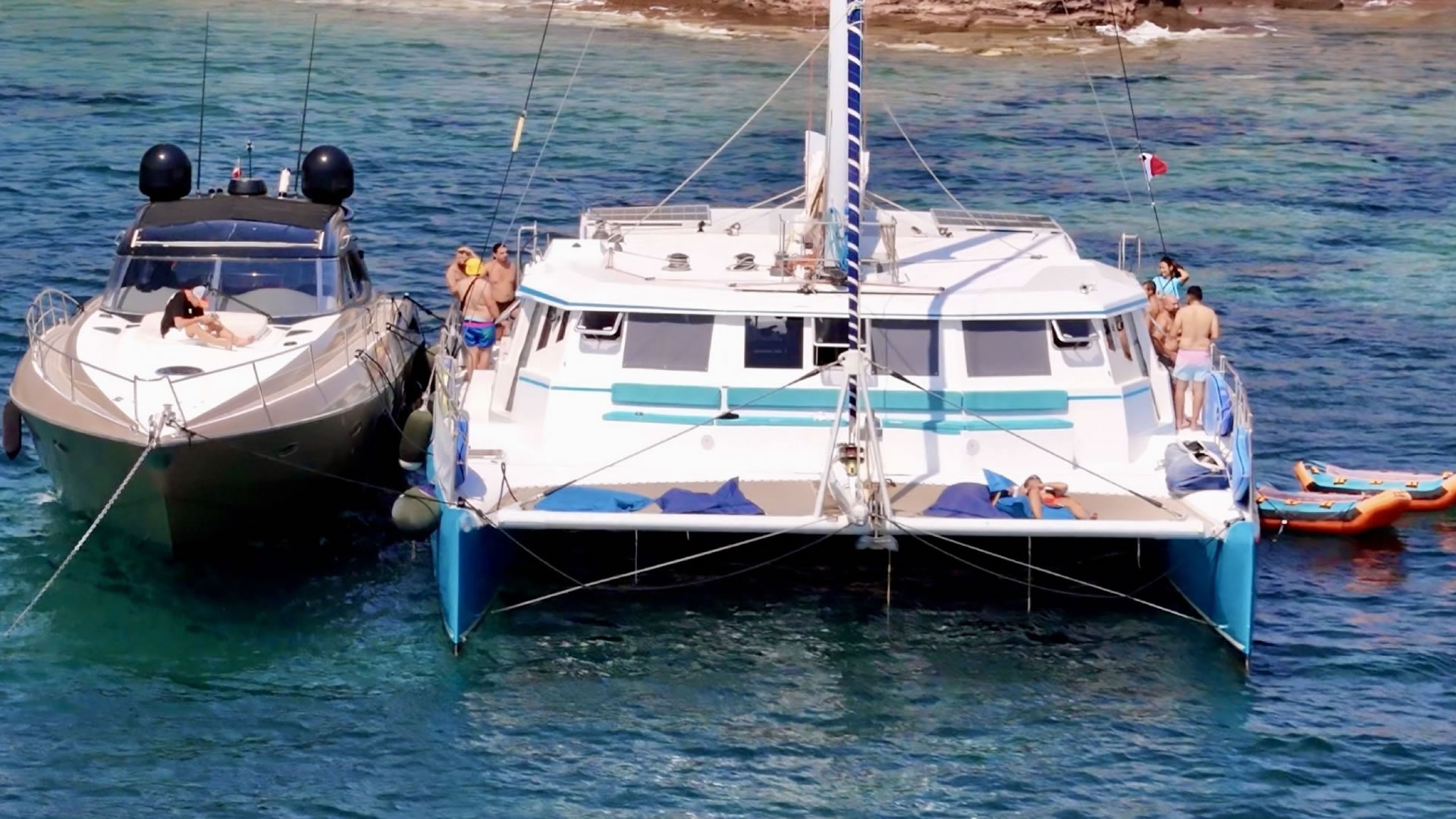 Location catamarans CATAMARAN XT 28