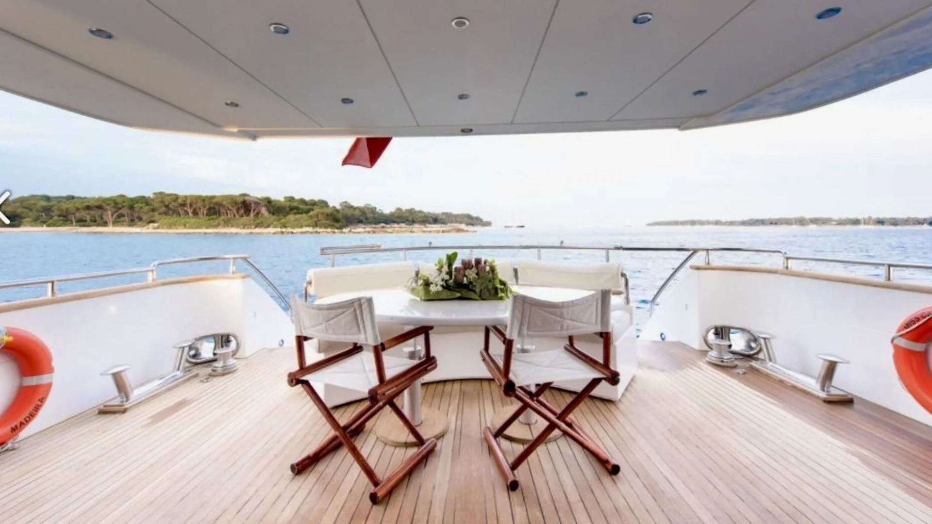 Location yachts Versilcraft 98