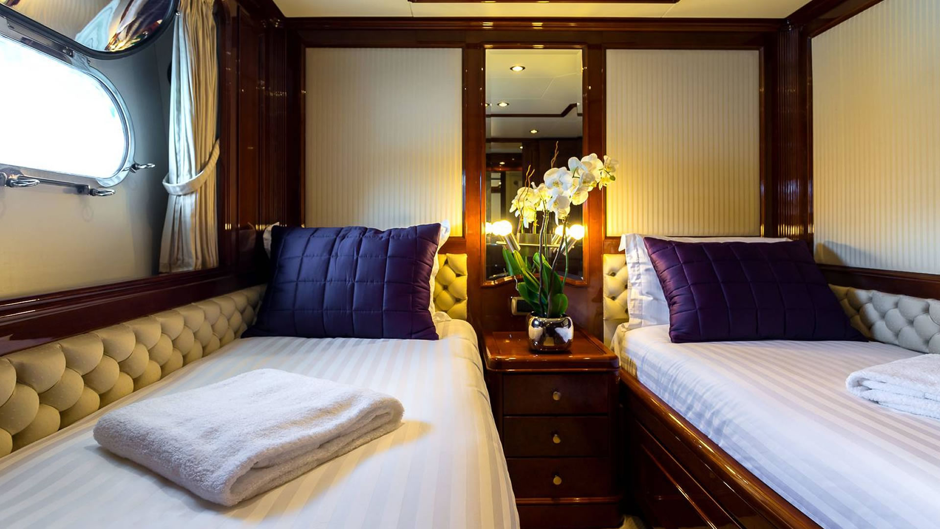 Location yachts BENETTI 115