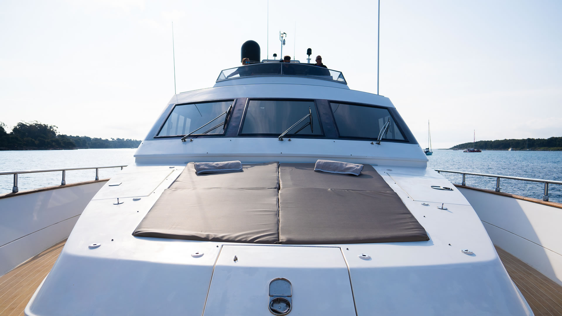 Location yachts FALCON 80S
