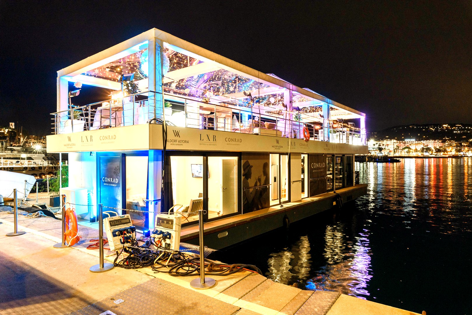 Location privé & unique PENTHOUSE FLOTTANT