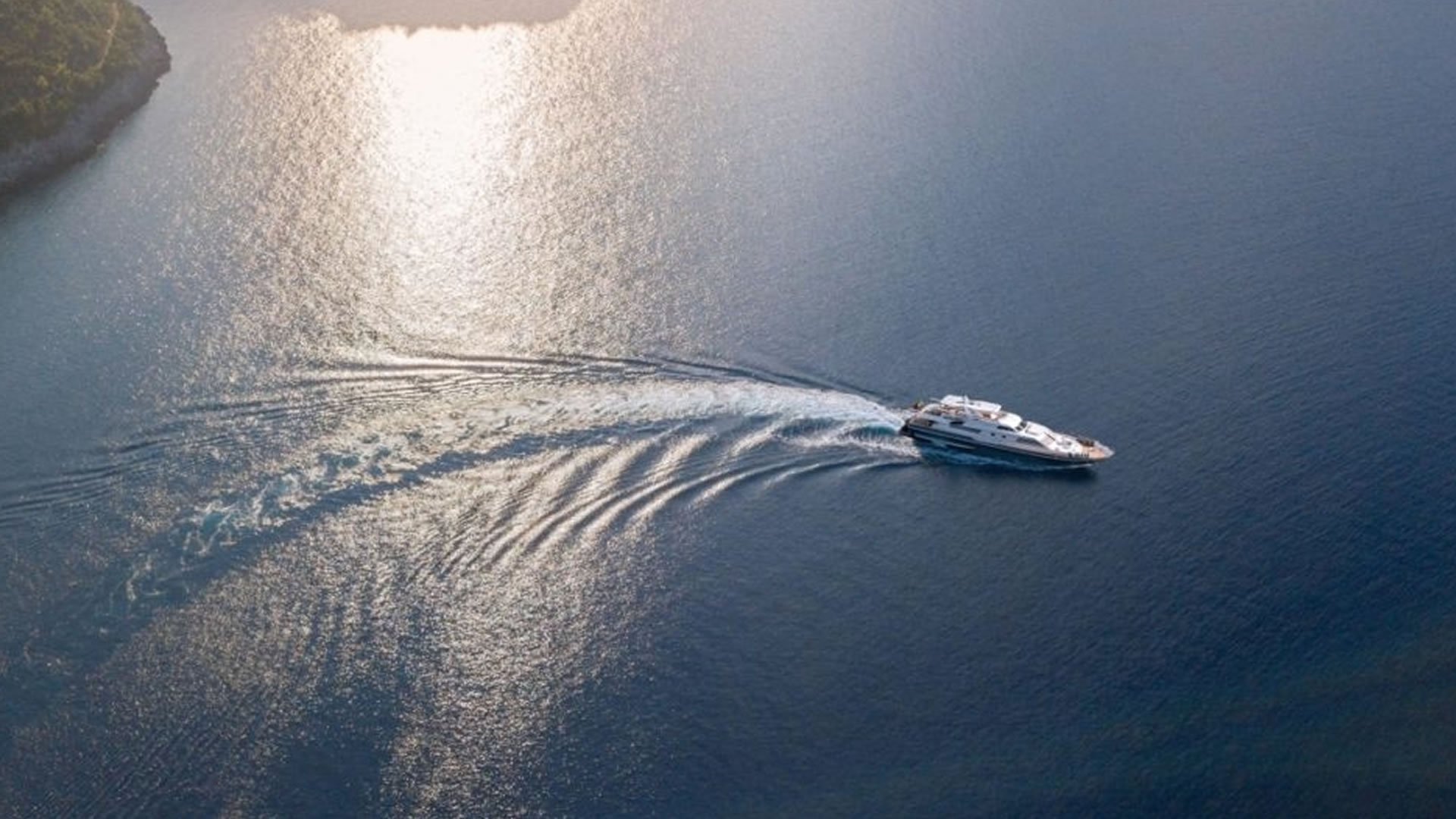 Yachts charter Alalunga 110