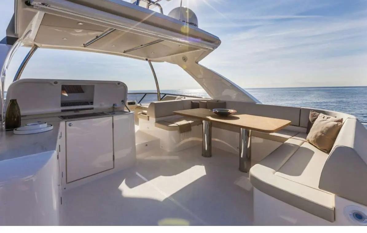 Rental rental NAVETTA 58