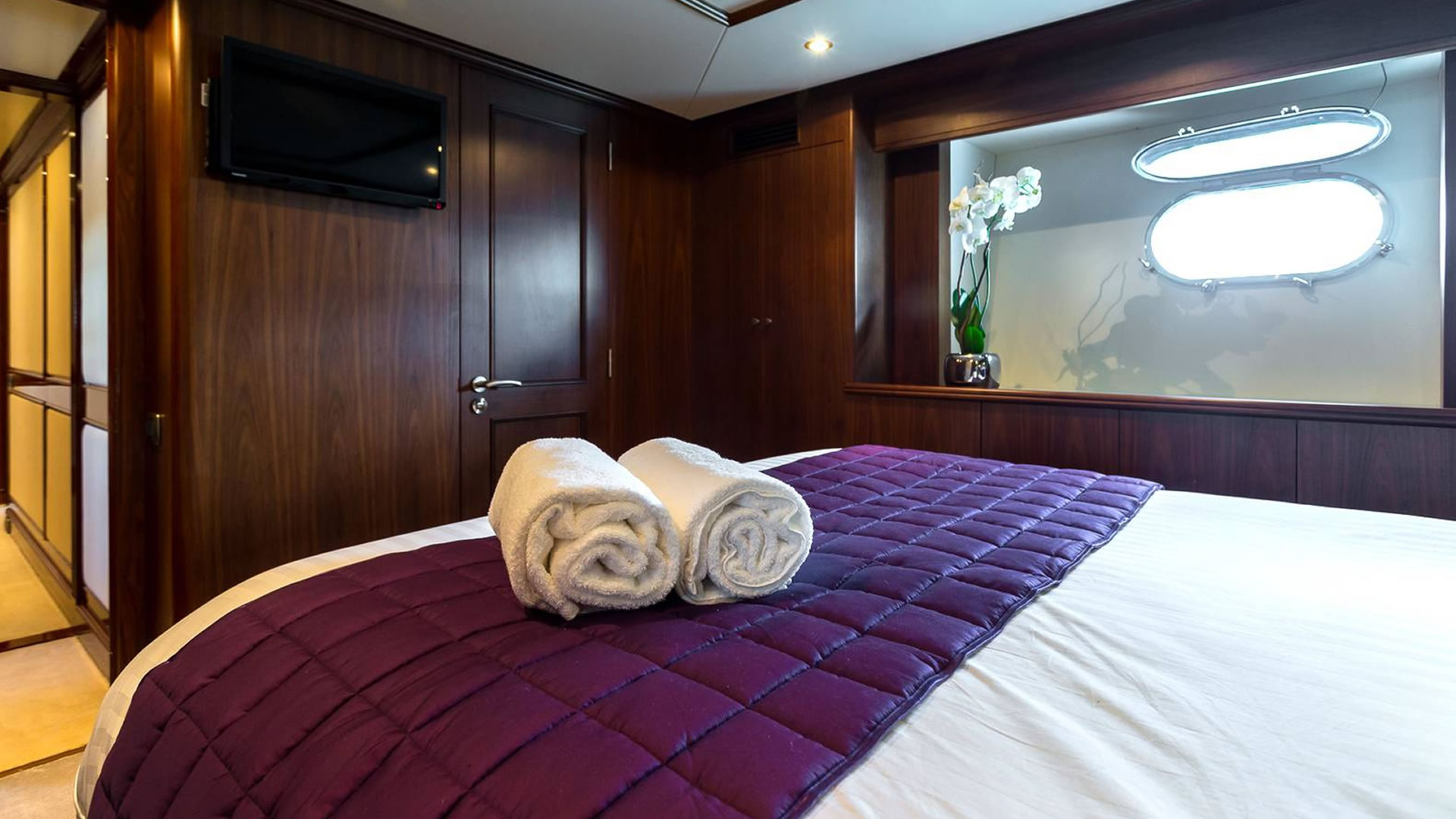Location yachts BENETTI 115