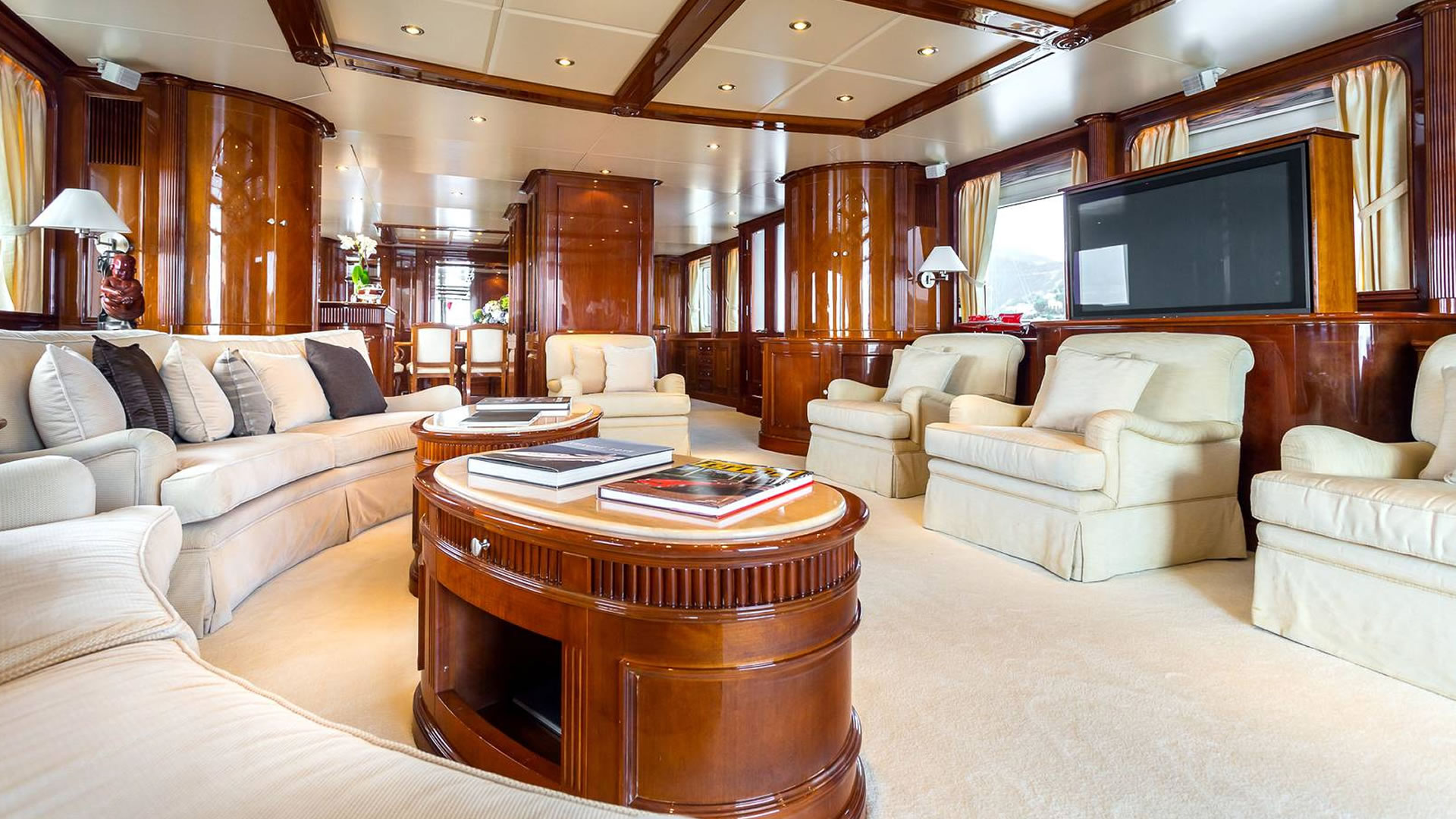 Location yachts BENETTI 115