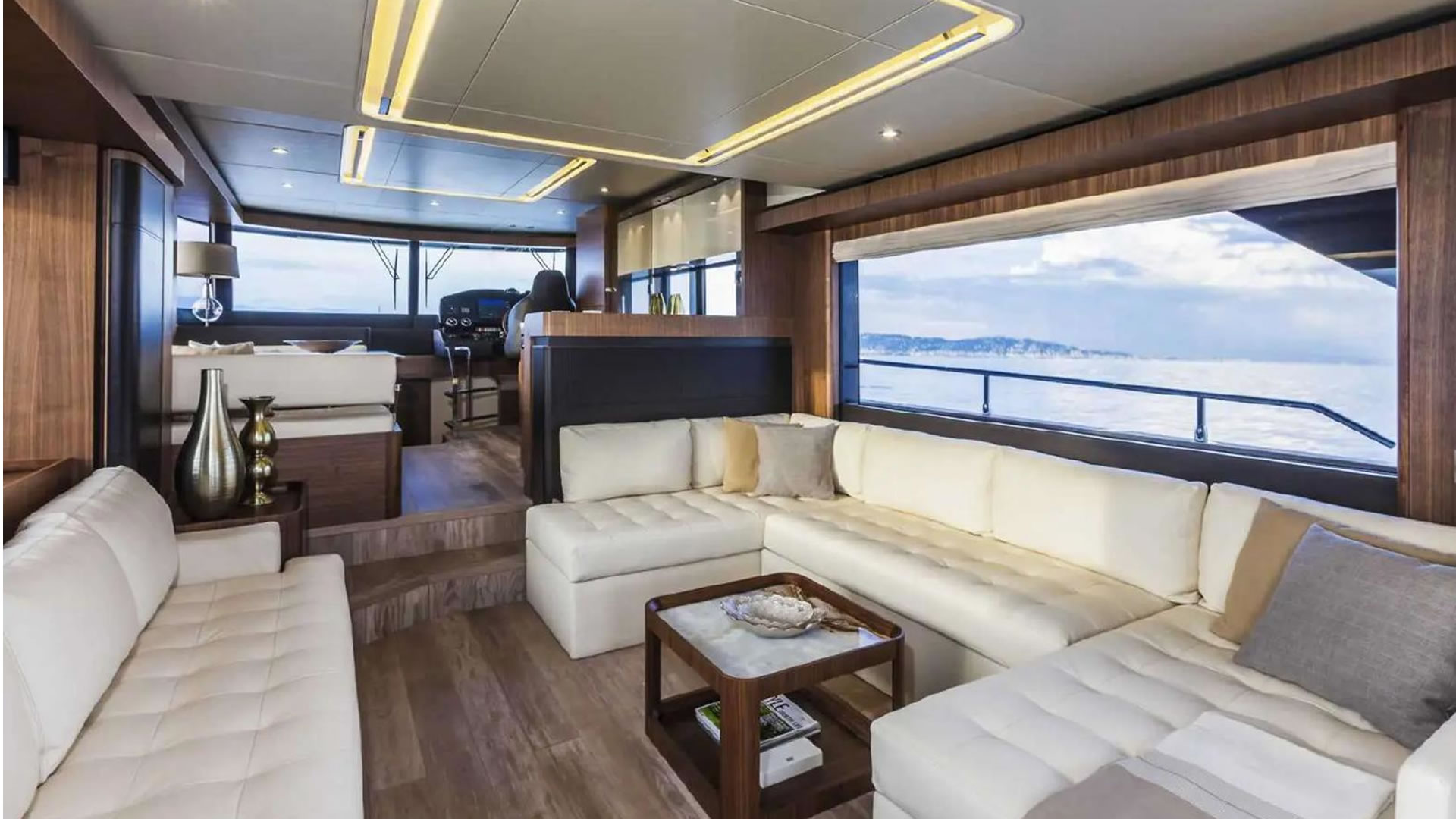 Location location NAVETTA 58