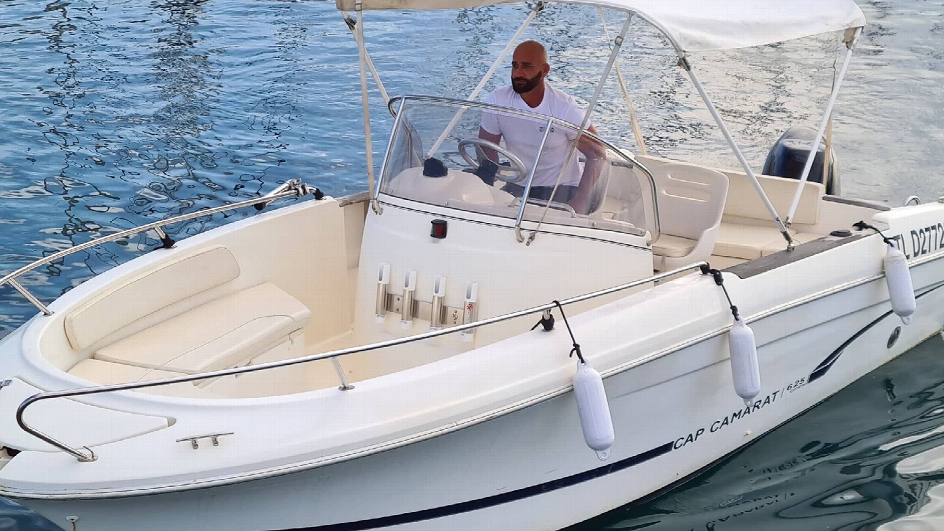 Location bateaux JEANNEAU CAP CAMARAT 6.25