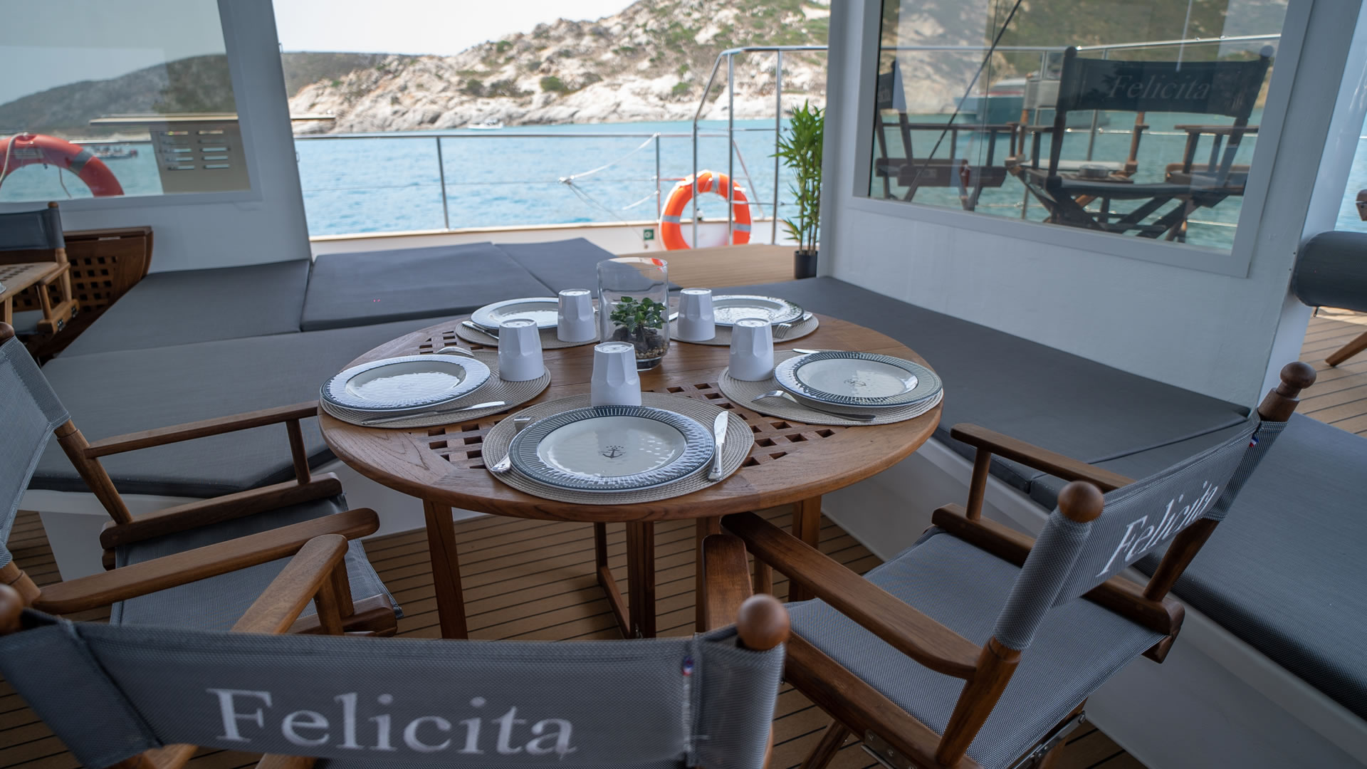 Location catamarans CATAMARAN XT 100