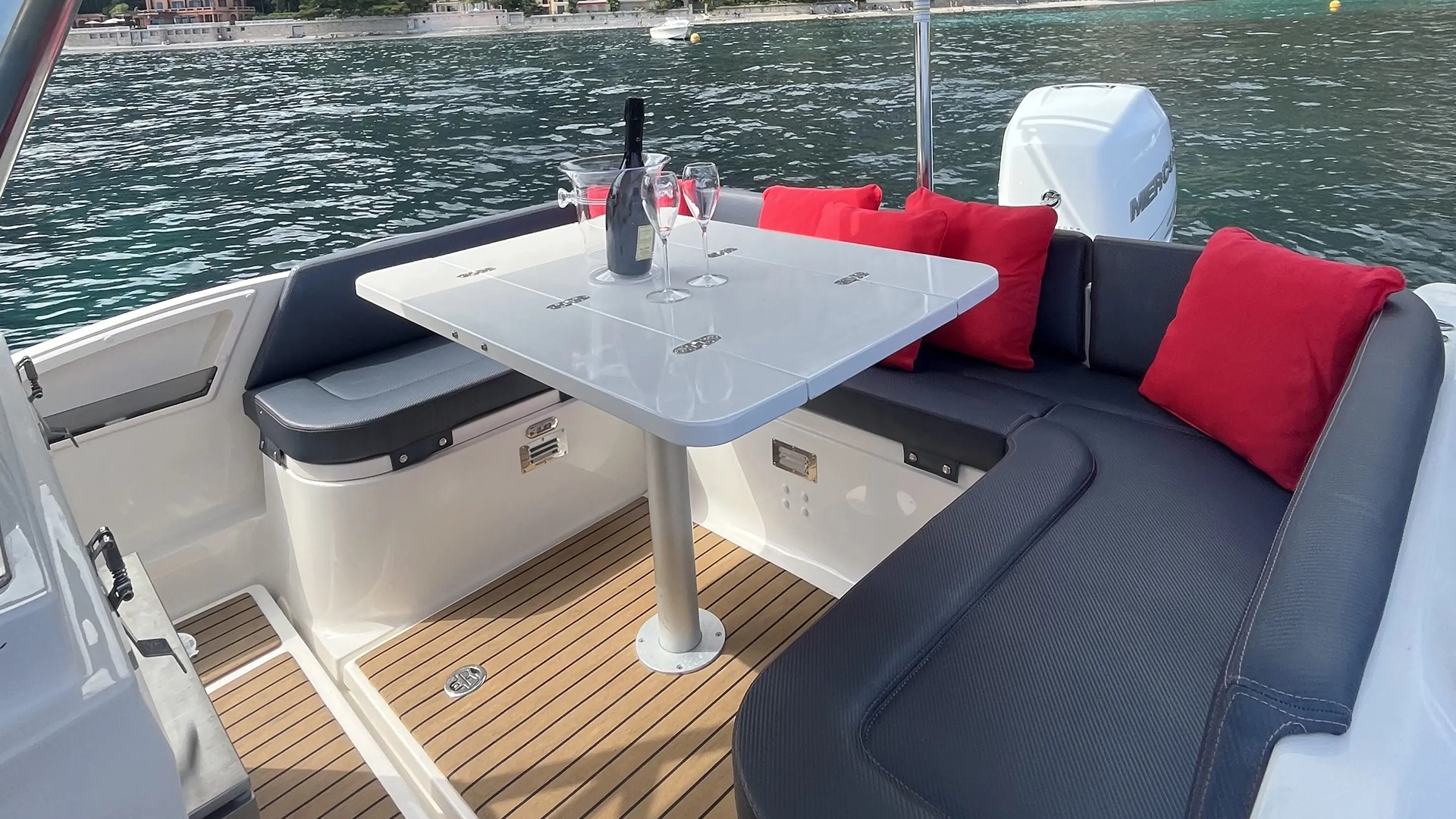 Yachts rental ZAR 85 SL