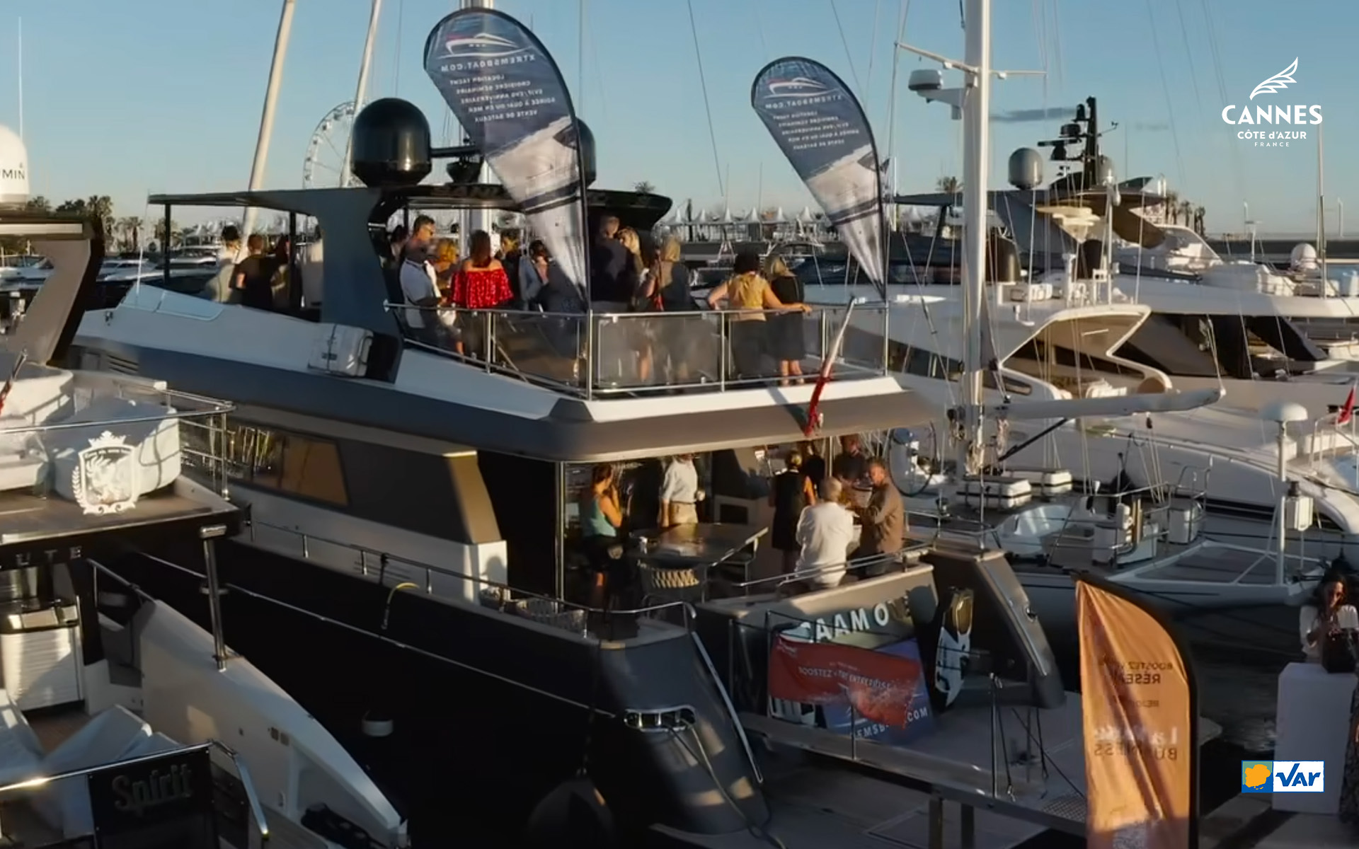 Location services Soirée à quai à Cannes